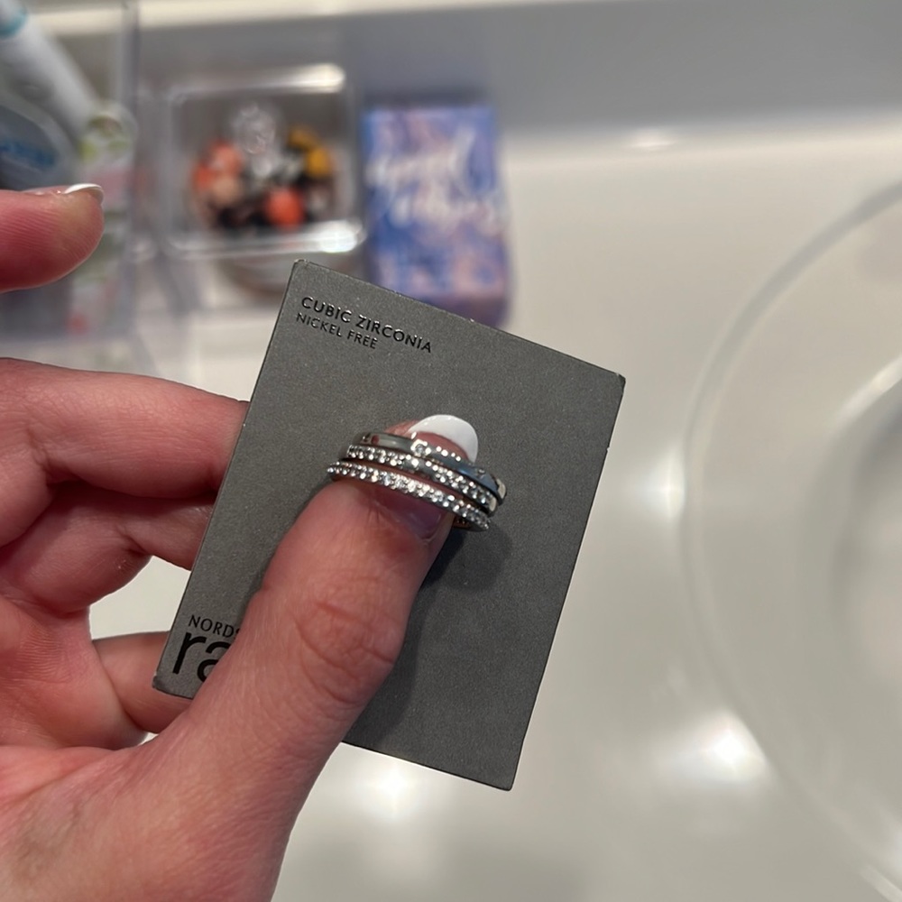 Size 7 cubic zirconia rings